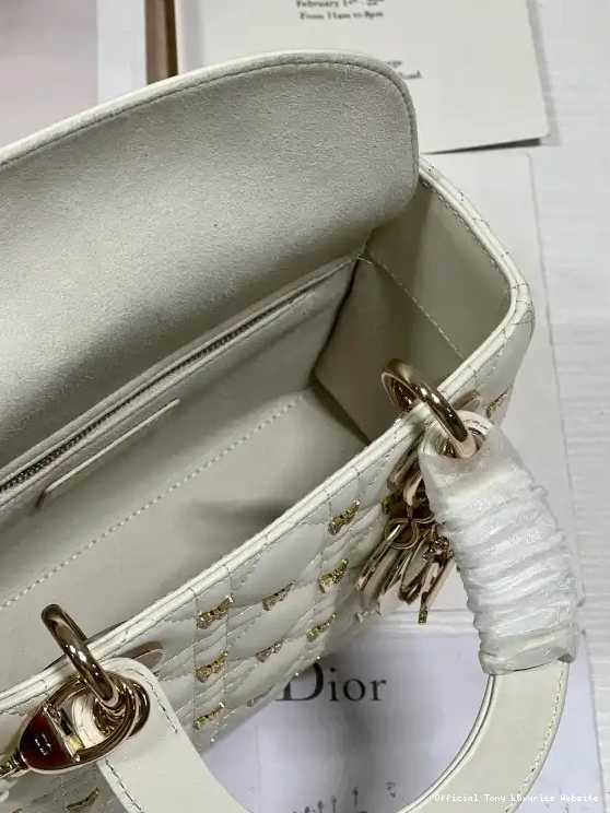 Tony Luxuries LADY DI0R-20CM 0403